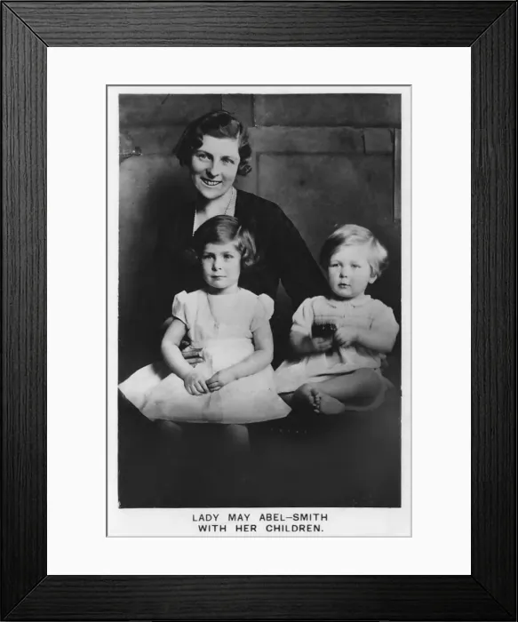 Framed Print : Lady May Abel-Smith with her Children, 1937 Framed Print : Lady May Abel-Smith with her Children, 1937