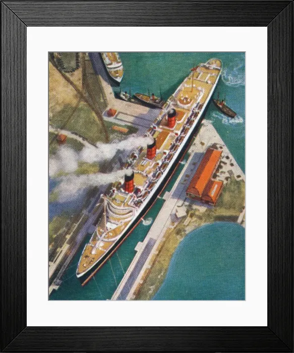 Framed Print : The Queen Mary at Southampton, 1938 Framed Print : The Queen Mary at Southampton, 1938