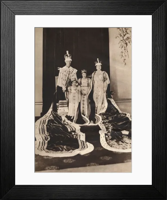 Framed Print : King George VI and Queen Elizabeth on their Coronation Day, 1937 Framed Print : King George VI and Queen Elizabeth on their Coronation Day, 1937