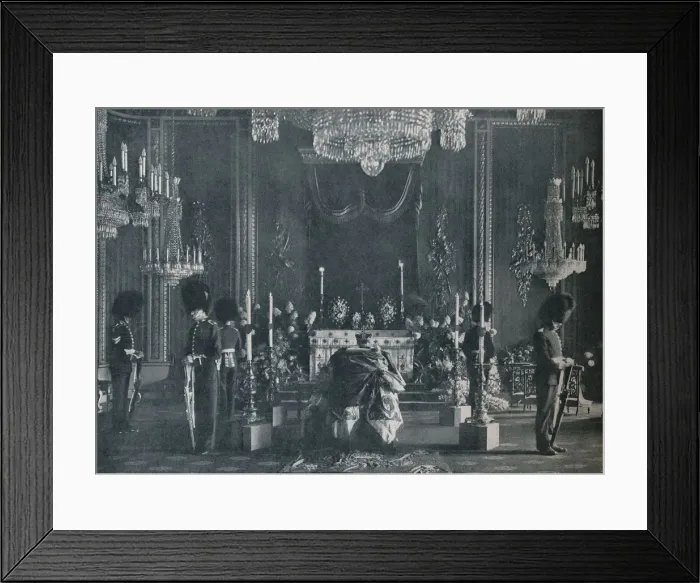 Framed Print : The private lying in state of King Edward VII, 1910 (1911). Artist: WS Stuart Framed Print : The private lying in state of King Edward VII, 1910 (1911). Artist: WS Stuart