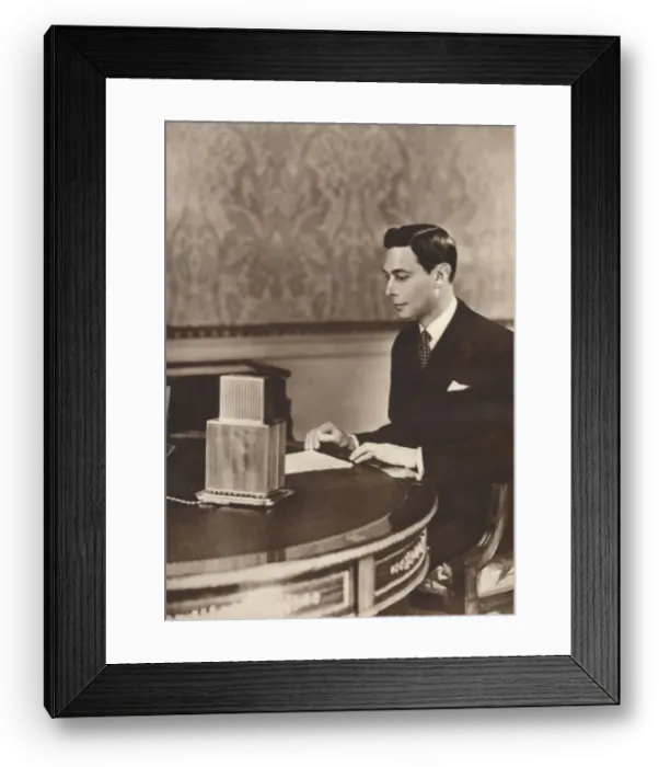 Framed Print : His Majesty Speaks to His Empire, 1937. Artist: BBC Framed Print : His Majesty Speaks to His Empire, 1937. Artist: BBC
