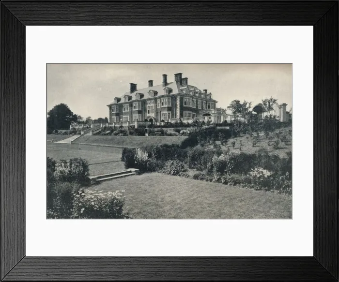 Framed Print : Dunchurch Lodge, near Rugby, c1911 Framed Print : Dunchurch Lodge, near Rugby, c1911
