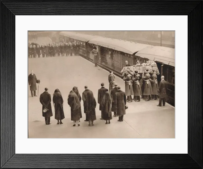 Framed Print : Watching the coffin, covered by the Royal Standard, 1936 Framed Print : Watching the coffin, covered by the Royal Standard, 1936