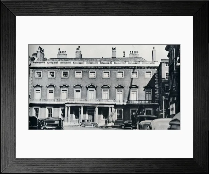 Framed Print : Norfolk House, c1937 Framed Print : Norfolk House, c1937