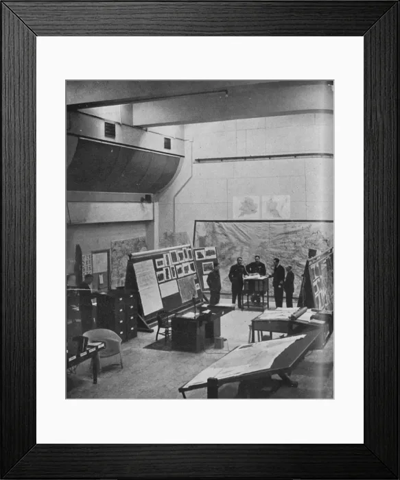 Framed Print : RAF Bomber Command operations room, 1941 Framed Print : RAF Bomber Command operations room, 1941