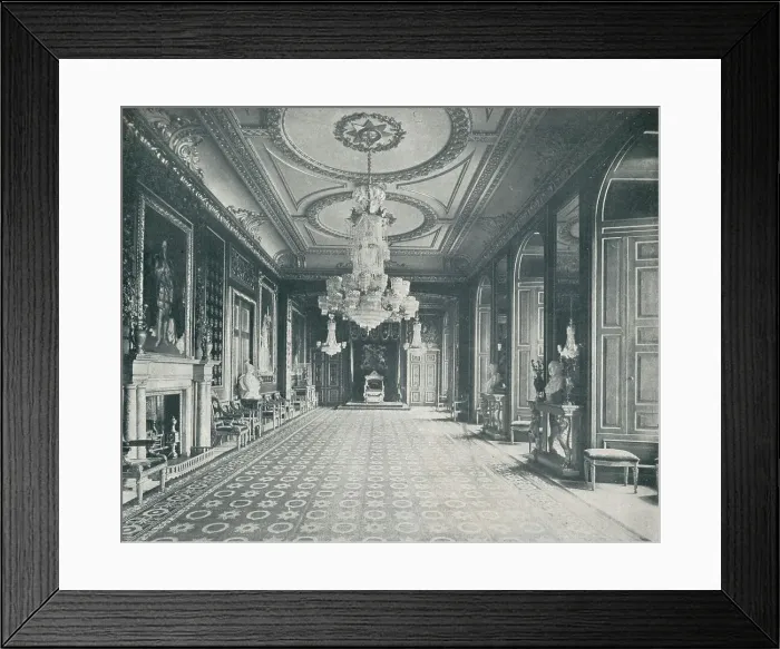 Framed Print : The Throne Room, Windsor Castle, c1899, (1901). Artist: Eyre & Spottiswoode Framed Print : The Throne Room, Windsor Castle, c1899, (1901). Artist: Eyre & Spottiswoode