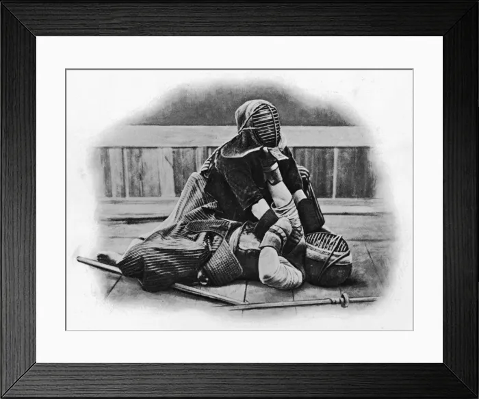 Framed Print : The End of a Bout, c1903, (1903). Artist: Ogawa & Burton Framed Print : The End of a Bout, c1903, (1903). Artist: Ogawa & Burton