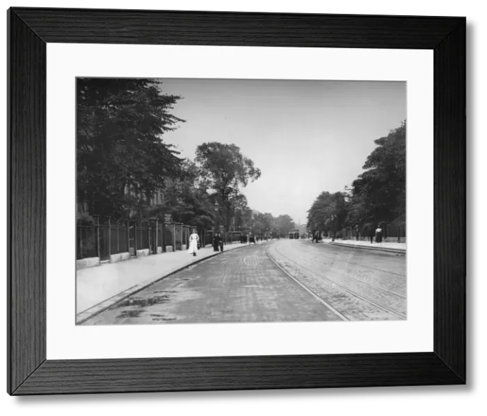Framed Print : Brixton Road, c1912, (1912) Framed Print : Brixton Road, c1912, (1912)