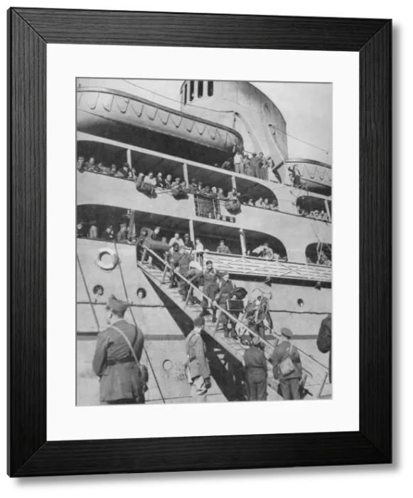 Framed Print : Polish Troops to fight with Britain, 1940, (1940) Framed Print : Polish Troops to fight with Britain, 1940, (1940)