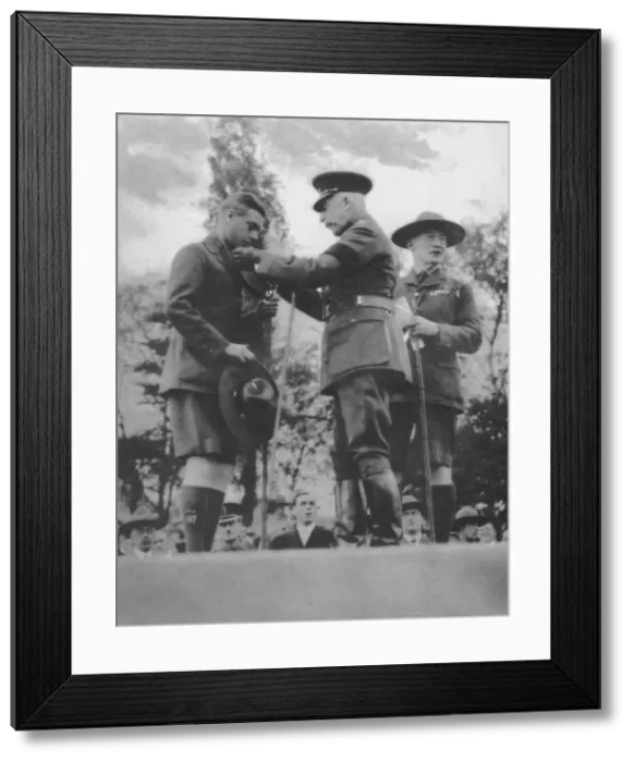 Framed Print : The Prince of Wales being invested with the Silver Wolf by the Duke of Connaught, 1922 (1936) Framed Print : The Prince of Wales being invested with the Silver Wolf by the Duke of Connaught, 1922 (1936)