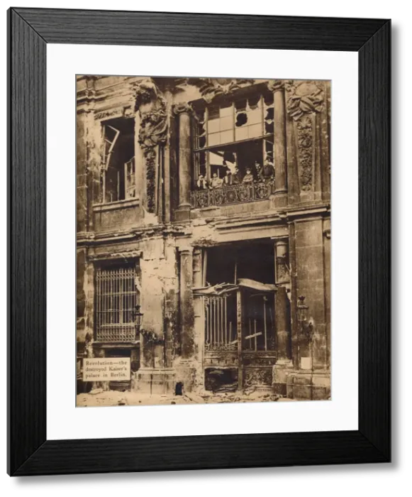 Framed Print : Members of the Peoples Marine Division on the Balcony of the City Palace, December 1918, 1918, (193 Framed Print : Members of the Peoples Marine Division on the Balcony of the City Palace, December 1918, 1918, (193