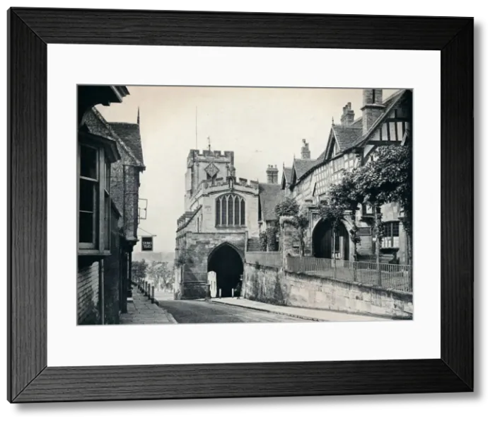 Framed Print : St James Church over West Gate, Warwick, Warwickshire, 1929. Artist: BC Clayton Framed Print : St James Church over West Gate, Warwick, Warwickshire, 1929. Artist: BC Clayton