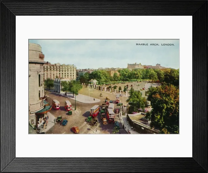 Framed Print : Marble Arch, London, c1930 Framed Print : Marble Arch, London, c1930