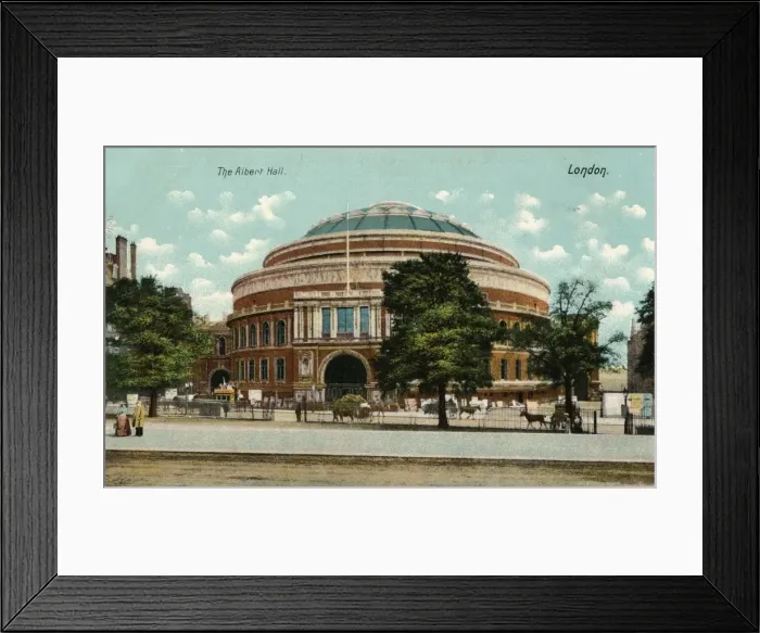 Framed Print : The Albert Hall, London, c1910 Framed Print : The Albert Hall, London, c1910