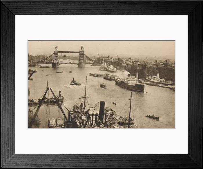 Framed Print : London - Tower Bridge and the Pool, c1910 Framed Print : London - Tower Bridge and the Pool, c1910