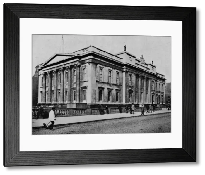 Framed Print : Fishmongers Hall, City of London, 1911. Artist: Pictorial Agency Framed Print : Fishmongers Hall, City of London, 1911. Artist: Pictorial Agency