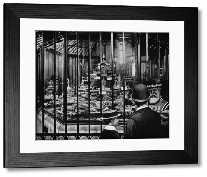 Framed Print : The Royal Regalia, Tower of London, c1903 (1903)