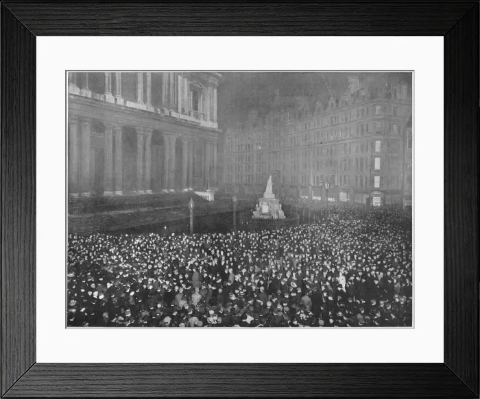 Framed Print : Twelve o clock on New Years Eve outside St Pauls Cathedral, London, c1902 (1903) Framed Print : Twelve o clock on New Years Eve outside St Pauls Cathedral, London, c1902 (1903)