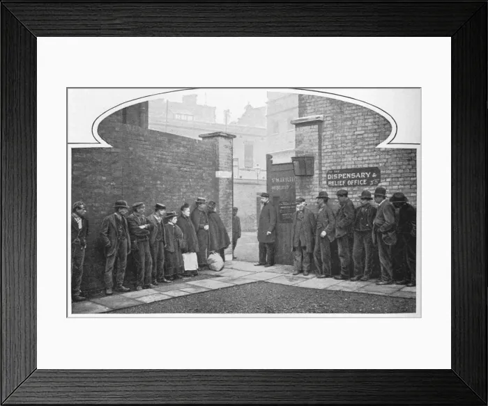 Framed Print : Waiting for admission to St Marylebone Workhouse, Luxborough Street, London, c1901 (1903) Framed Print : Waiting for admission to St Marylebone Workhouse, Luxborough Street, London, c1901 (1903)