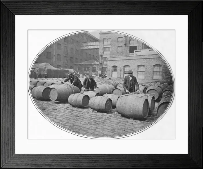 Framed Print : Gauging wine casks at London Docks, c1900 (1901) Framed Print : Gauging wine casks at London Docks, c1900 (1901)