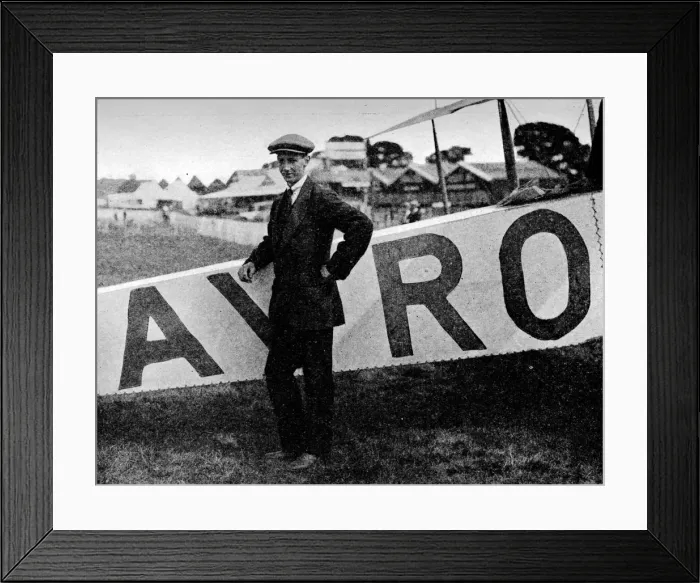 Framed Print : The Aerial Derby: the pilot of the Avro, Mr FP Raynham, 1913 (1934). Artist: Flight Photo Framed Print : The Aerial Derby: the pilot of the Avro, Mr FP Raynham, 1913 (1934). Artist: Flight Photo