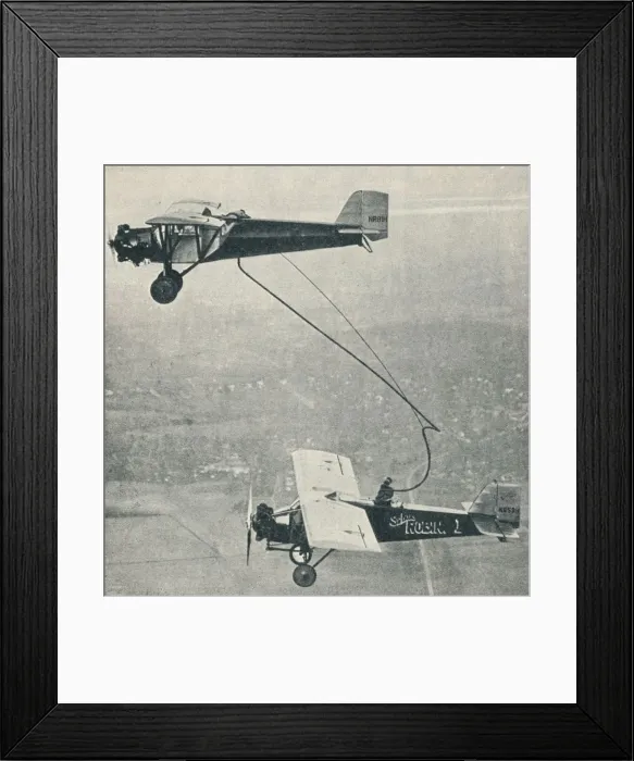 Framed Print : The St Louis Robin refuelling, c1929 (c1937) Framed Print : The St Louis Robin refuelling, c1929 (c1937)