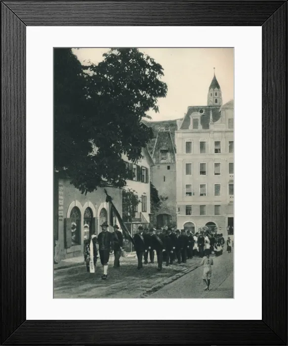 Framed Print : Funeral procession, Merano, South Tyrol, Italy, 1927. Artist: Eugen Poppel Framed Print : Funeral procession, Merano, South Tyrol, Italy, 1927. Artist: Eugen Poppel
