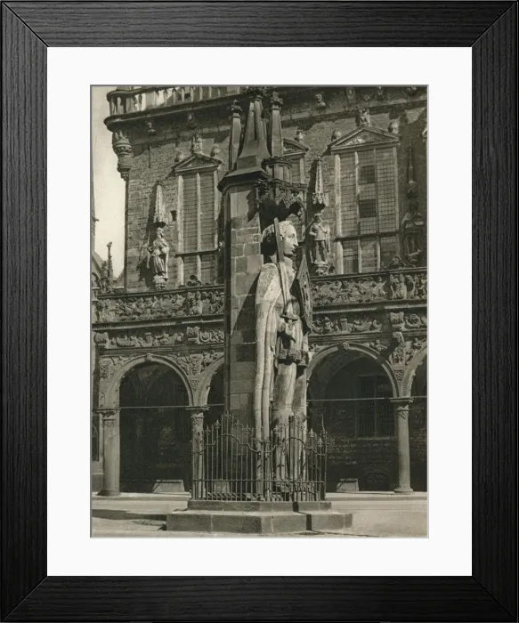 Framed Print : Bremen - The Roland in front of the Town Hall, 1931. Artist: Kurt Hielscher Framed Print : Bremen - The Roland in front of the Town Hall, 1931. Artist: Kurt Hielscher