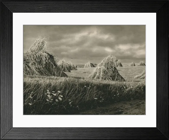 Framed Print : Ernte in Mausren - Harvest in Masouria, 1931. Artist: Kurt Hielscher Framed Print : Ernte in Mausren - Harvest in Masouria, 1931. Artist: Kurt Hielscher