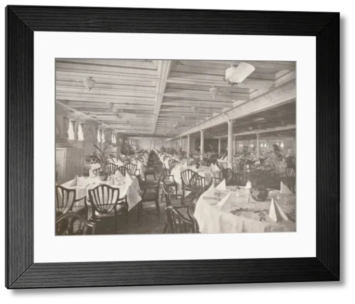 Framed Print : A Royal Mail Dining Hall, 1914 Framed Print : A Royal Mail Dining Hall, 1914