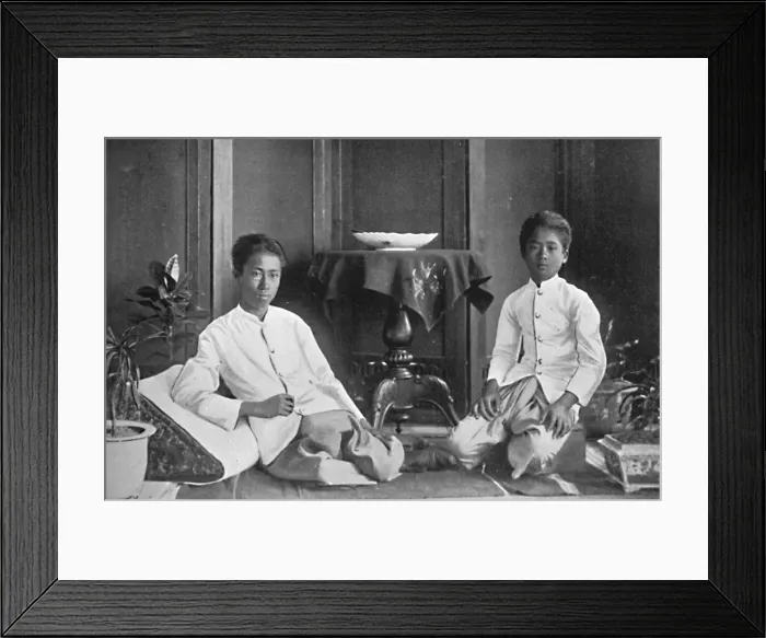 Framed Print : Two Siamese gentlemen, 1902 Framed Print : Two Siamese gentlemen, 1902