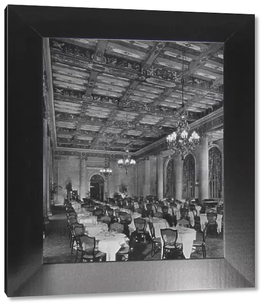 Main dining room, Los Angeles-Biltmore Hotel, Los Angeles, California, 1923