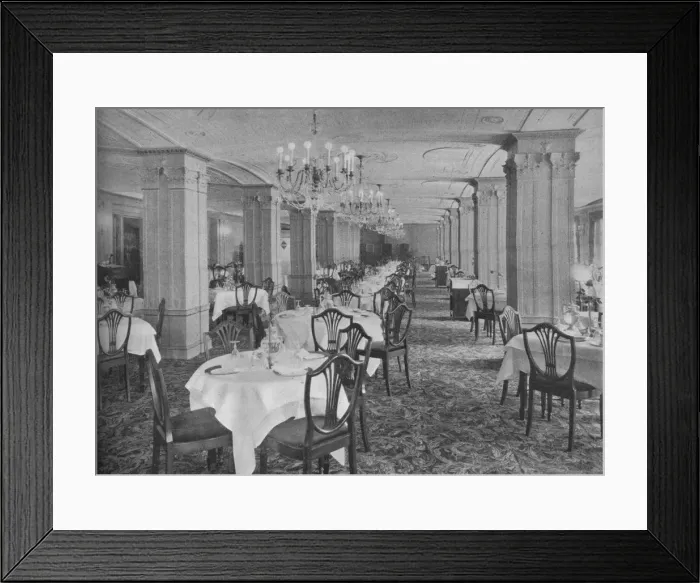 Framed Print : Main dining room, Hotel Hamilton, Washington DC, 1923 Framed Print : Main dining room, Hotel Hamilton, Washington DC, 1923