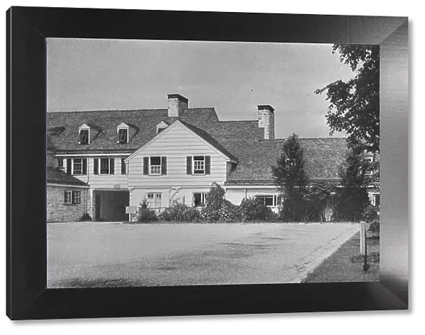 Service wing and upper parking level, Oakland Golf Club, Bayside, New York, 1923
