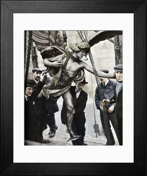 Framed Print : The removal of Eros, 1925, (1938) Framed Print : The removal of Eros, 1925, (1938)