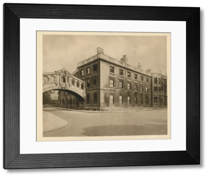 Framed Print : Hertford College, Oxford, 1923 Framed Print : Hertford College, Oxford, 1923