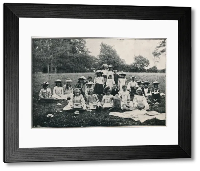 Framed Print : The Little Londoners Whom Our Bairns sent to the Country, 1901