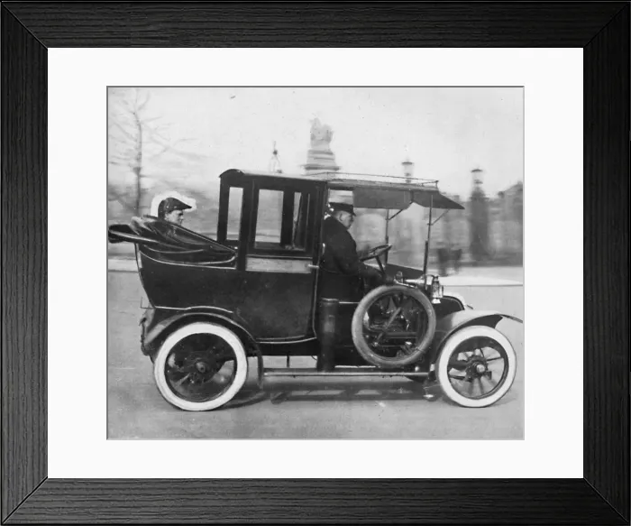 Framed Print : On 2nd March 1911, Home Secretary, Mr. Winston Churchill went to the Palace, 1911, (1945) Framed Print : On 2nd March 1911, Home Secretary, Mr. Winston Churchill went to the Palace, 1911, (1945)