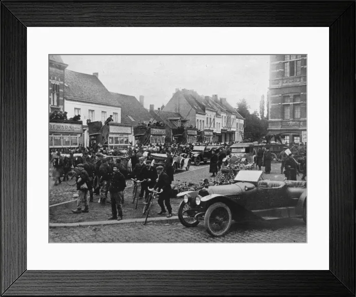 Framed Print : The part played by motor transports in the retreat from Antwerp, 1914 Framed Print : The part played by motor transports in the retreat from Antwerp, 1914