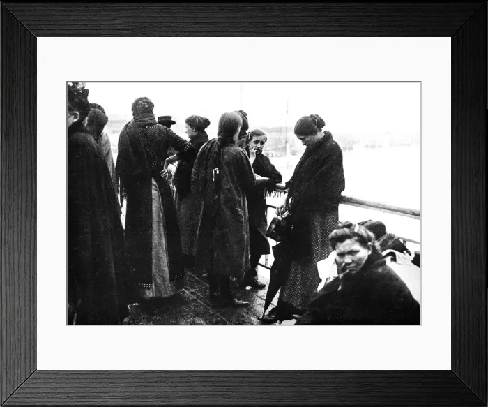 Framed Print : The last act of a tragedy: A photograph taken on the last boat leaving Ostend for England, 1914 Framed Print : The last act of a tragedy: A photograph taken on the last boat leaving Ostend for England, 1914