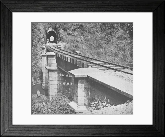 Framed Print : Central Railway of Brazil: Tunnelling throught the Serra do MAr, 1914 Framed Print : Central Railway of Brazil: Tunnelling throught the Serra do MAr, 1914