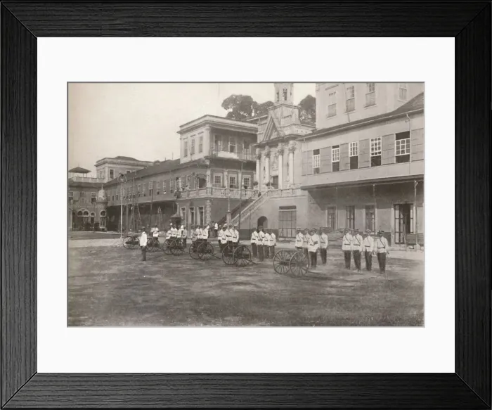 Framed Print : Military Police: A machine gun section, 1914 Framed Print : Military Police: A machine gun section, 1914