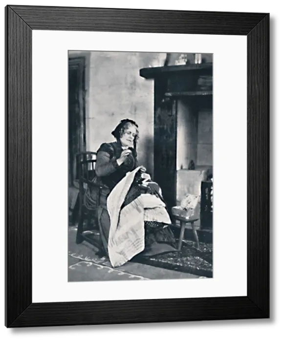 Framed Print : Mrs. Graham Moffatt, 1916. Artist: Alfred Ellis & Walery Framed Print : Mrs. Graham Moffatt, 1916. Artist: Alfred Ellis & Walery