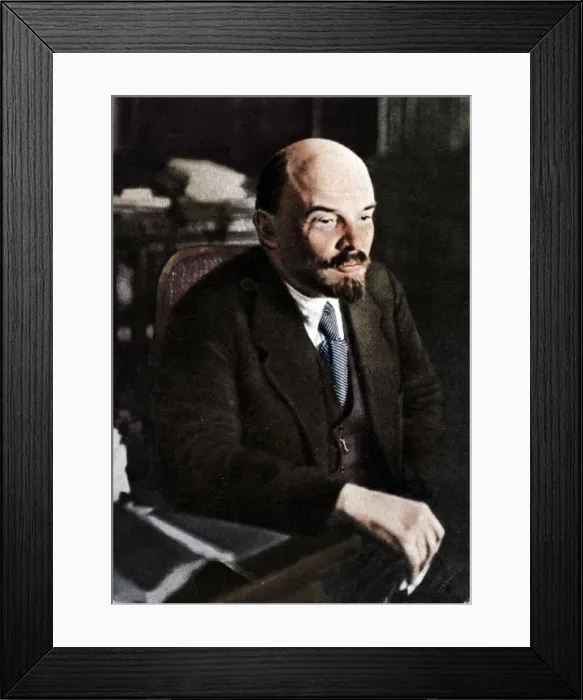 Framed Print : Vladimir Ilich Lenin, Russian Bolshevik leader, 28th November, 1921 Framed Print : Vladimir Ilich Lenin, Russian Bolshevik leader, 28th November, 1921