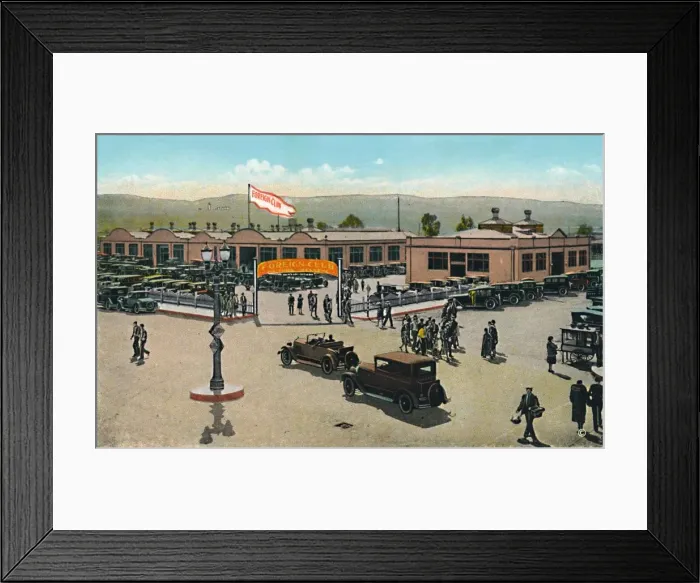Framed Print : The Foreign Club, c1939 Framed Print : The Foreign Club, c1939