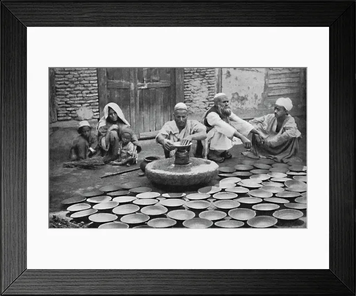 Framed Print : Kashmiri potters at work, 1902. Artist: Bourne & Shepherd Framed Print : Kashmiri potters at work, 1902. Artist: Bourne & Shepherd
