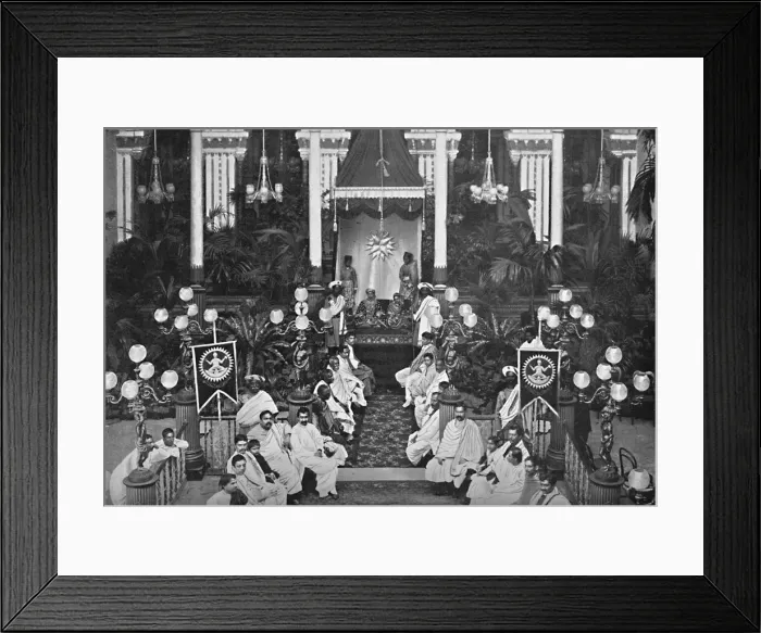 Framed Print : Hindu marriage ceremony, 1902. Artist: Kapp & Co Framed Print : Hindu marriage ceremony, 1902. Artist: Kapp & Co