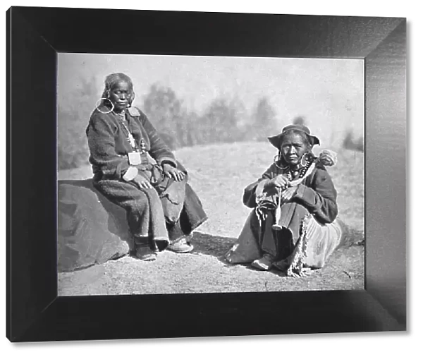Ladakhi women of Tibetan stock, 1902. Artist: Bourne & Shepherd