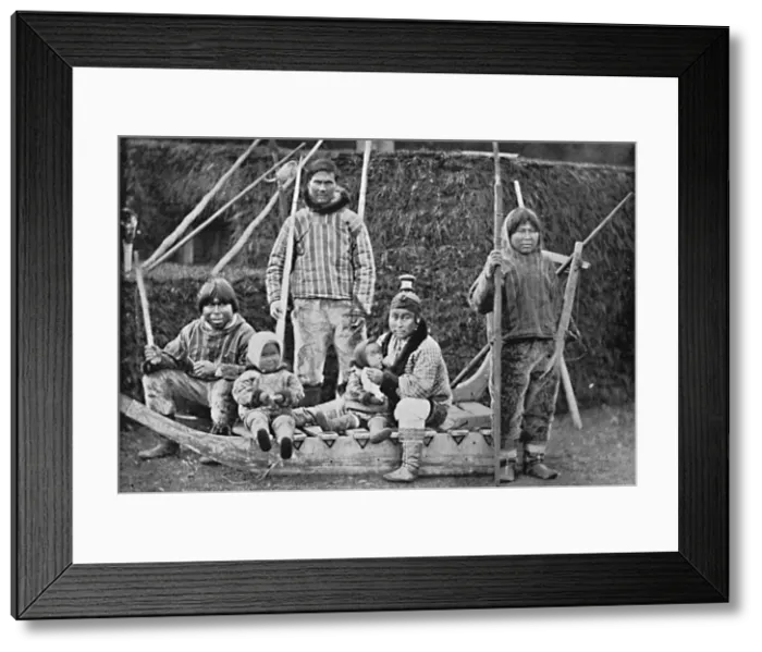 Framed Print : An Eskimo sledging party, 1912. Artist: Pierre Petit Framed Print : An Eskimo sledging party, 1912. Artist: Pierre Petit