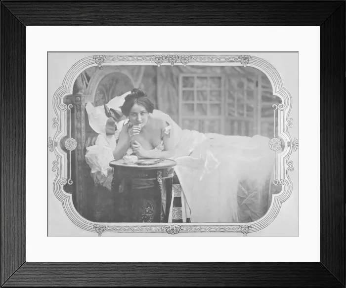 Framed Print : Le Reconfort, 1900 Framed Print : Le Reconfort, 1900